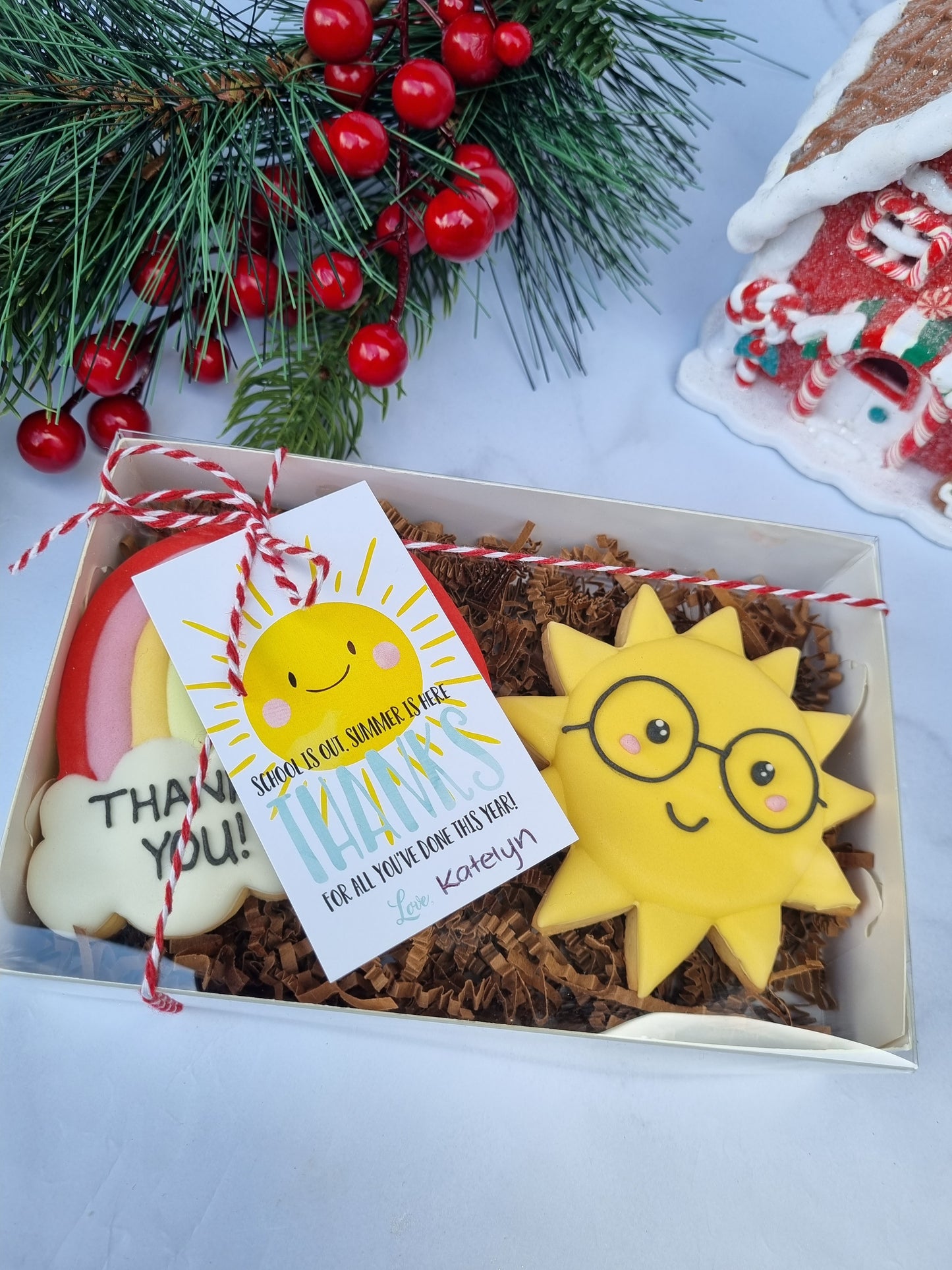 Teacher's appreciation cookies - Sun & Rainbow
