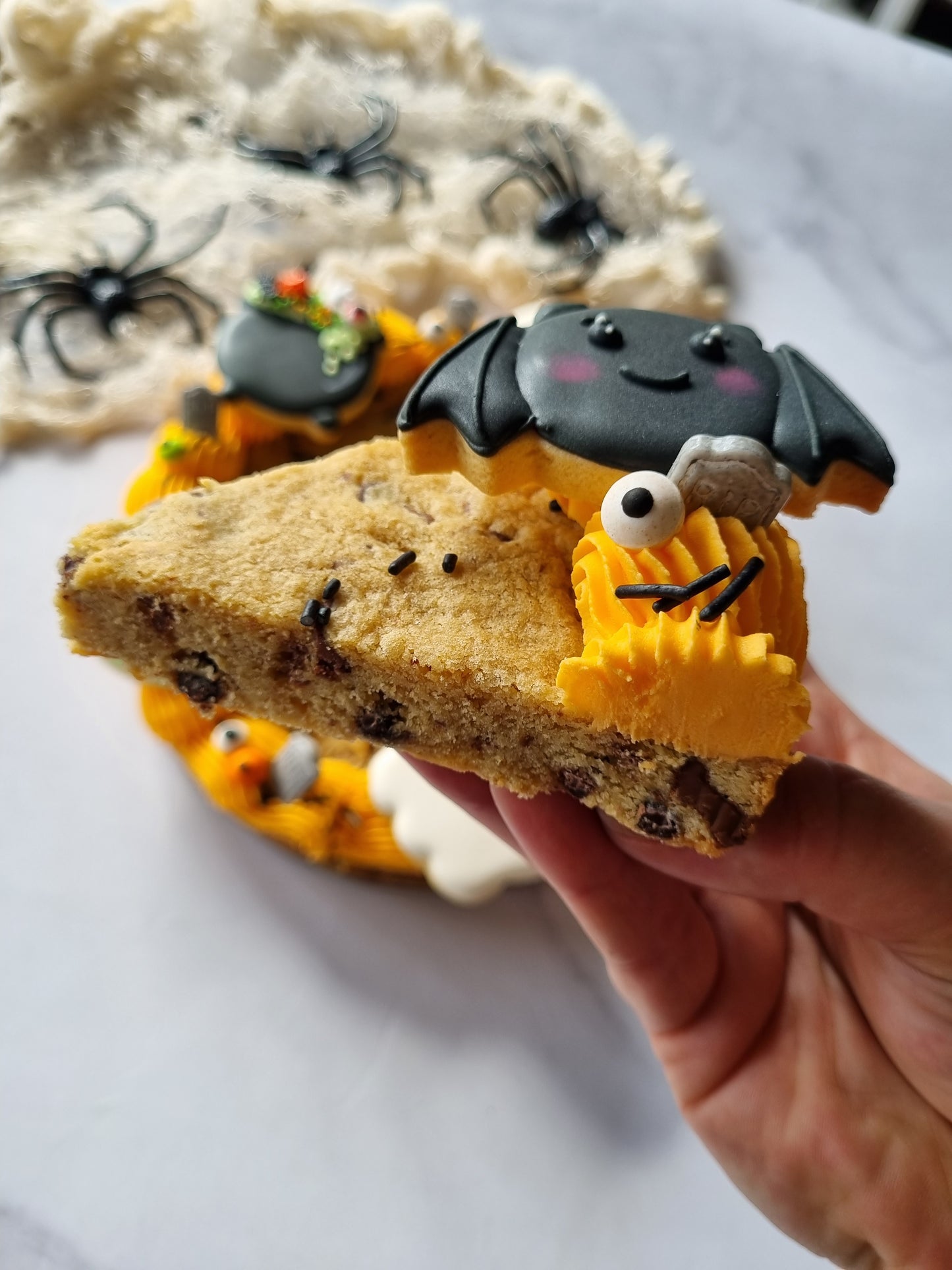 Chocolate chip cookie cake - PICK UP ONLY