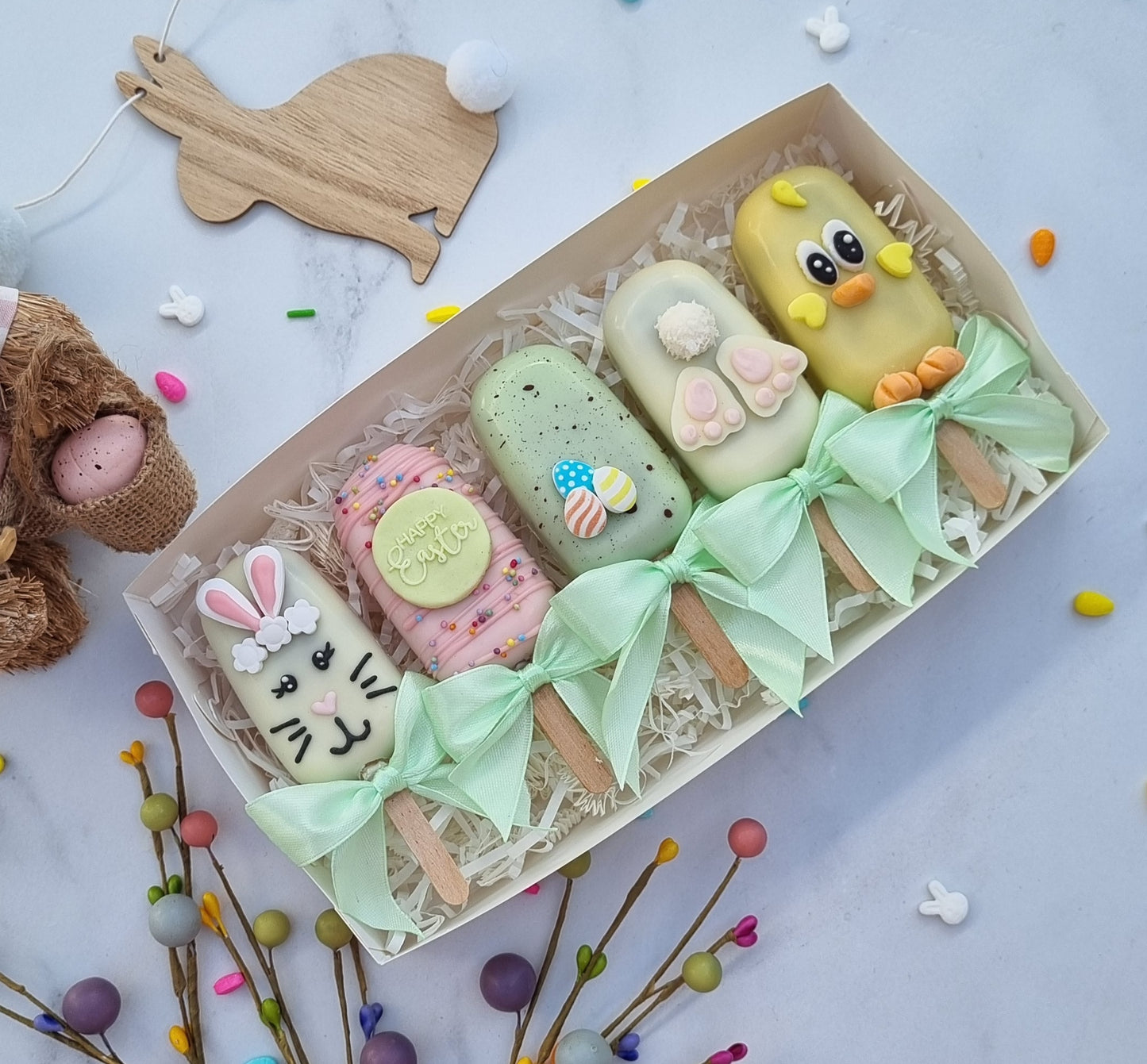 Easter cakesicles