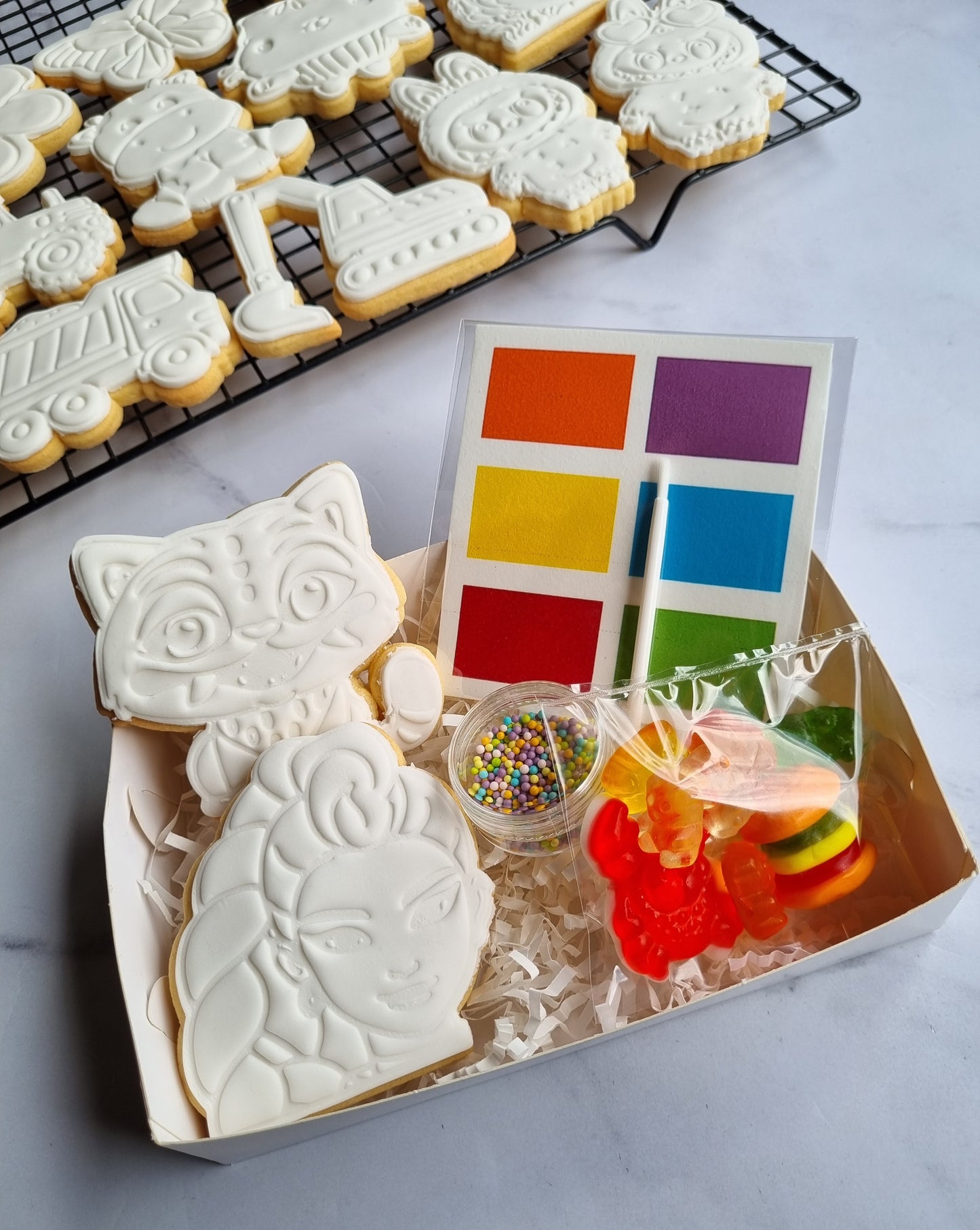 K-pop demon hunters - Paint your own cookie kit