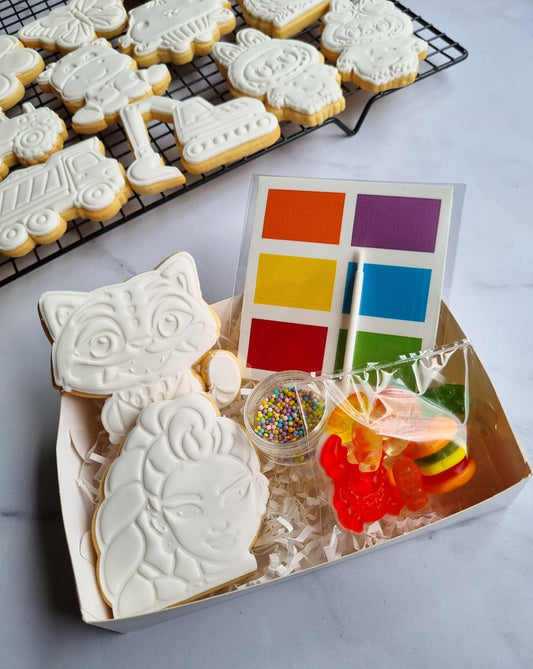 K-pop demon hunters - Paint your own cookie kit