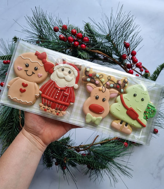 4 pack of regular sized cookies