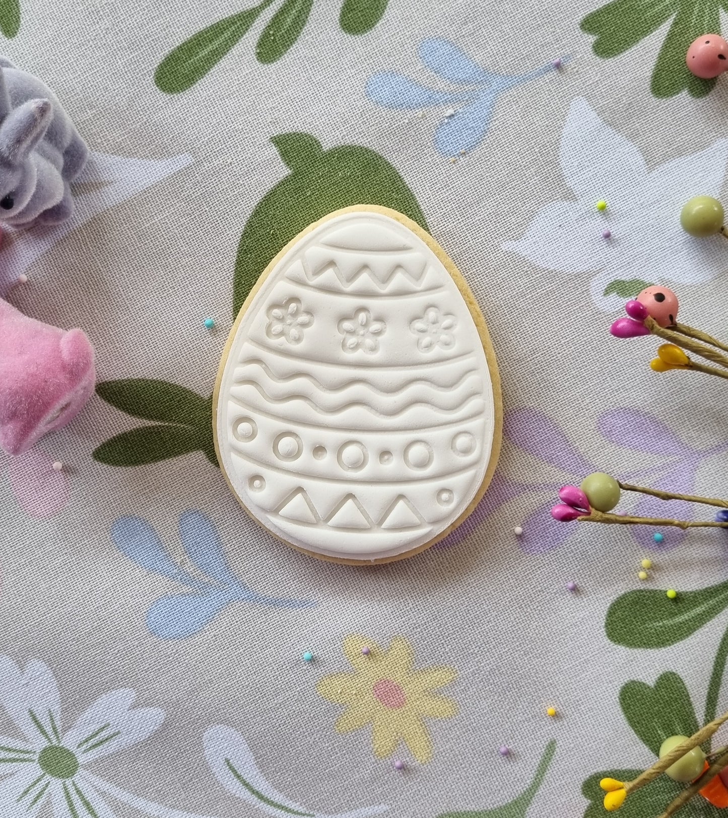 Single paint your own cookie