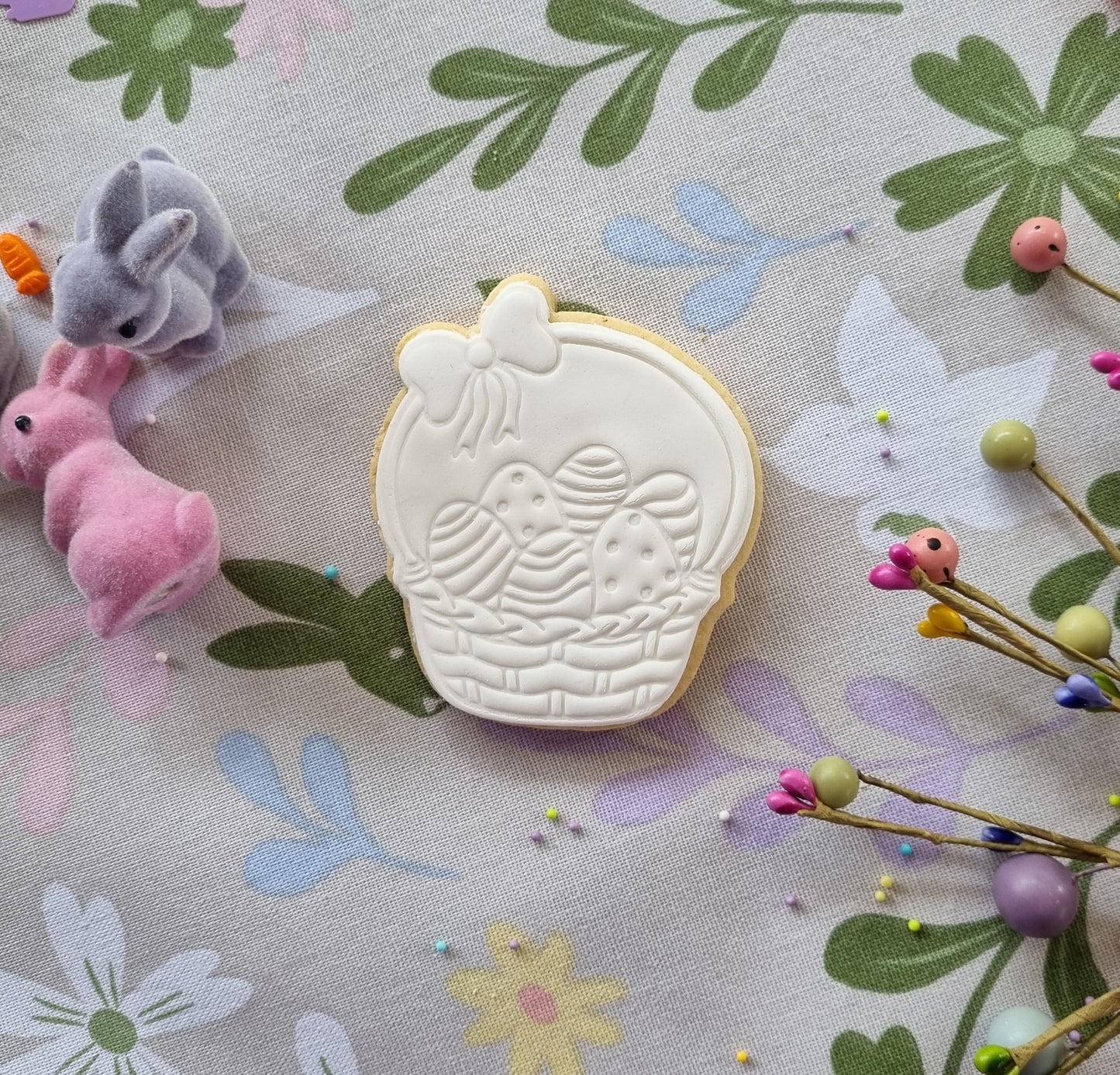 Single paint your own cookie