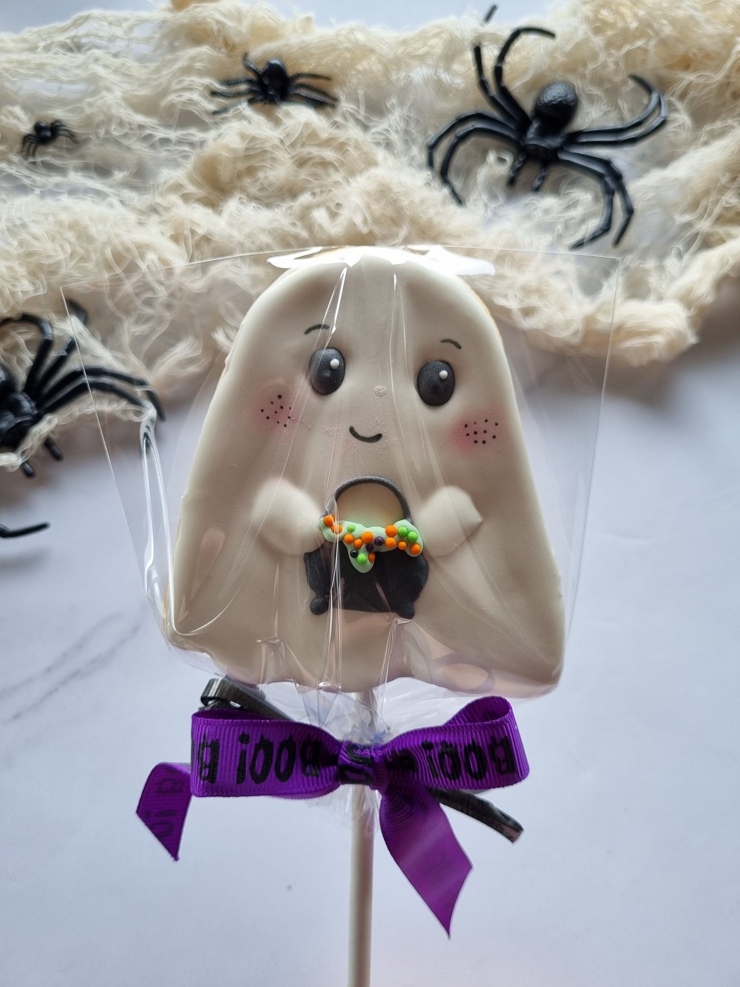 Halloween cookie pops
