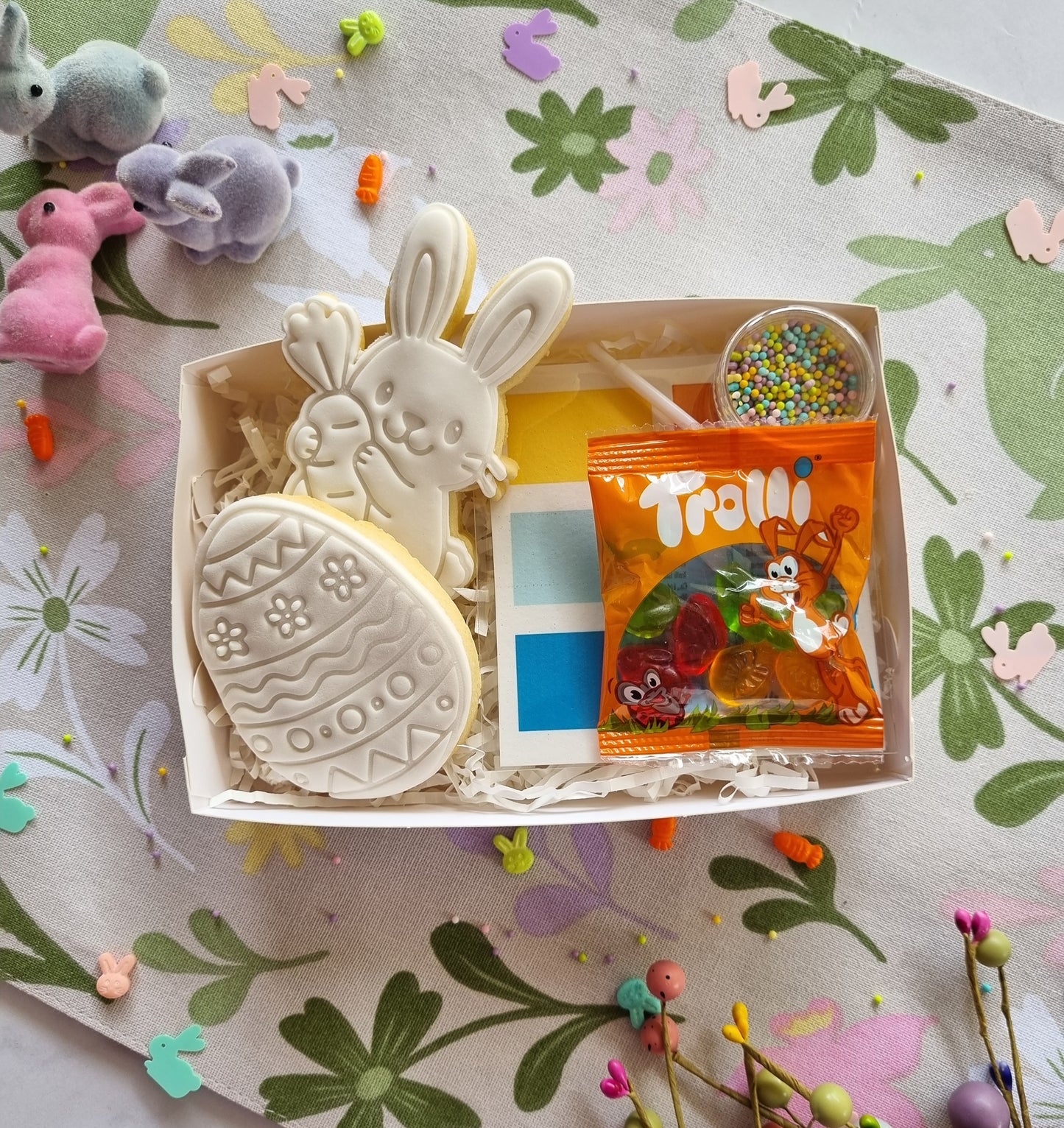 Paint and sprinkle your own cookies